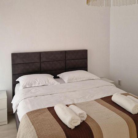 Mmc Apartament Leilighet Braşov Eksteriør bilde